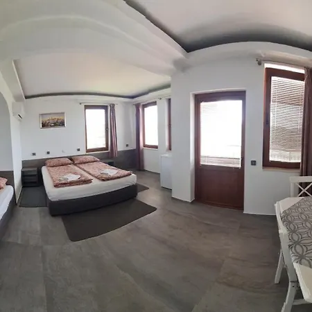 Harmony Vendégház *