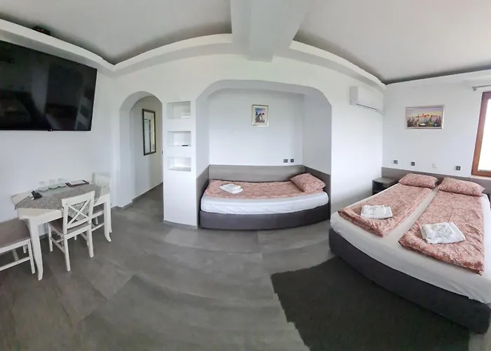 בית הארחה Harmony *